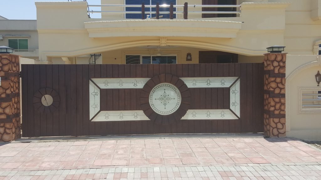 Iron Gates - Image 11