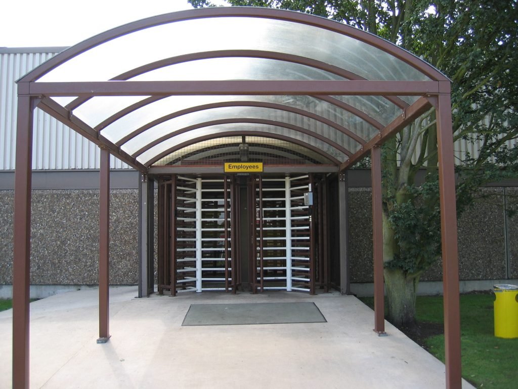 Iron Shades - Image 3
